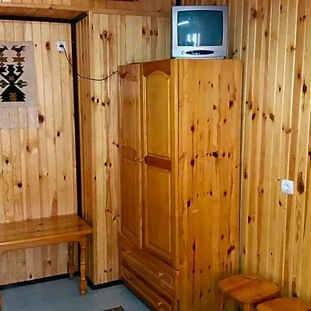 ива Otel *